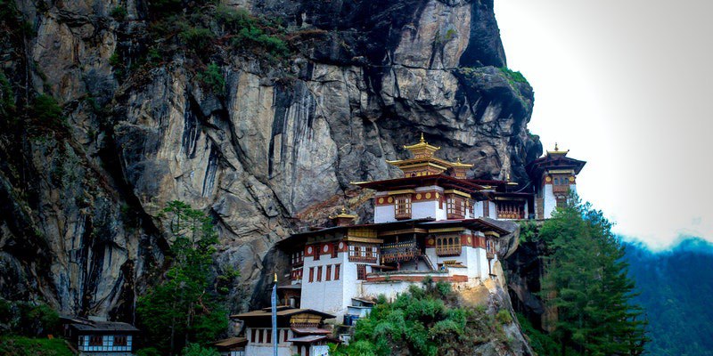 Бутан открывается для туристов